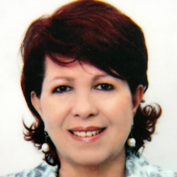 Lucy Regina Andreola Fernandes