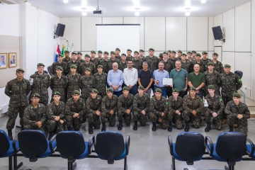 Visita do Tiro de Guerra 05-018