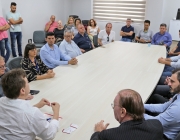 Administração e Uopeccan assinam Termo de Cooperação para atendimentos em Medianeira