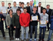 Câmara presta homenagens a atletas do futsal de Medianeira e soldados do Corpo de Bombeiros