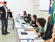 Parlamento Jovem realiza primeira Sessão Ordinária de 2016
