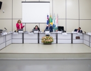 Plenário aprova projetos para abertura de crédito ao orçamento e vagas para auxiliares de turma