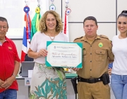 PM à paisana que prendeu autor de homicídio no Centro é homenageado por vereadores