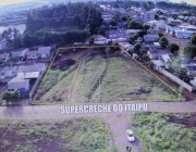 Prefeito assina ordem de serviço para construção da Supercreche do bairro Itaipu em reunião com Administração Pública Municipal