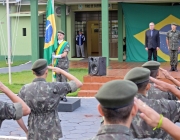 Presidente da Câmara prestigia cerimônia alusiva ao Dia da Bandeira