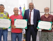 Professores Douglas, Soneca e Lico são reconhecidos por trabalhos sociais no Município