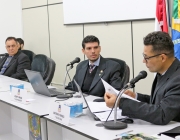 Quatro projetos de lei do Executivo Municipal são deliberados em primeiro turno durante Sessão Extraordinária