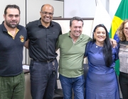 Secretário de Turismo do Paraná se reúne com vereadores na Câmara