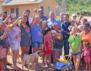 Vereadores participam da inauguração do Conjunto Habitacional Parque das Flores